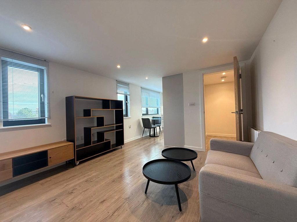 Property photo 3 of 7 Picture No. 39