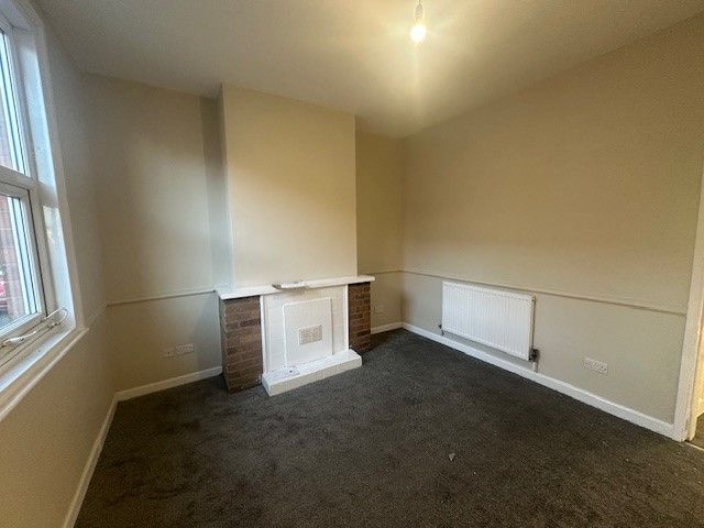 Property photo 3 of 21 Image