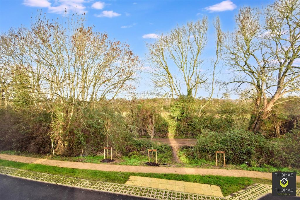 Property photo 3 of 20 Dsc_0040 (1).Jpg