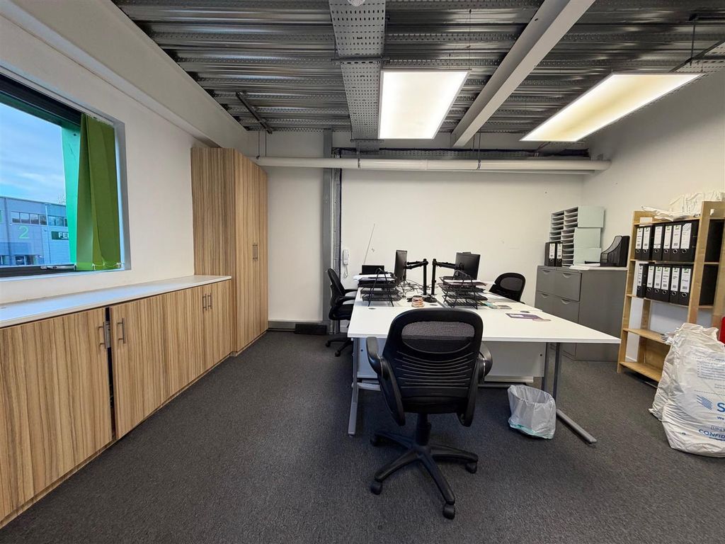 Property photo 3 of 19 10.Jpg