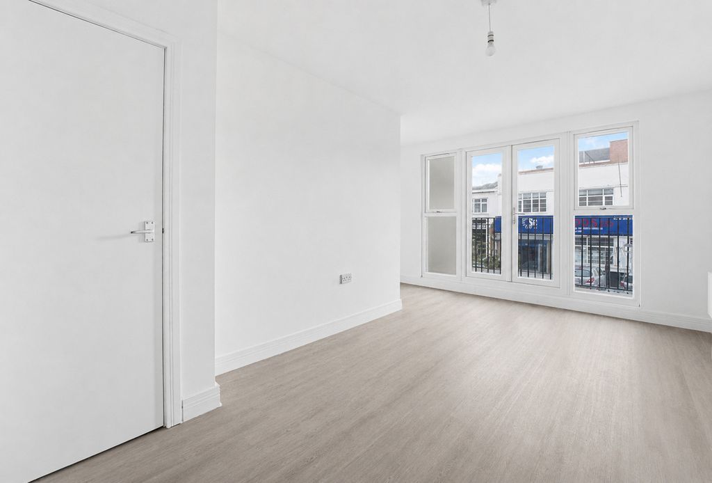 Additional image 11 of 19 bed block of flats for saleQueensway, Enfield EN3