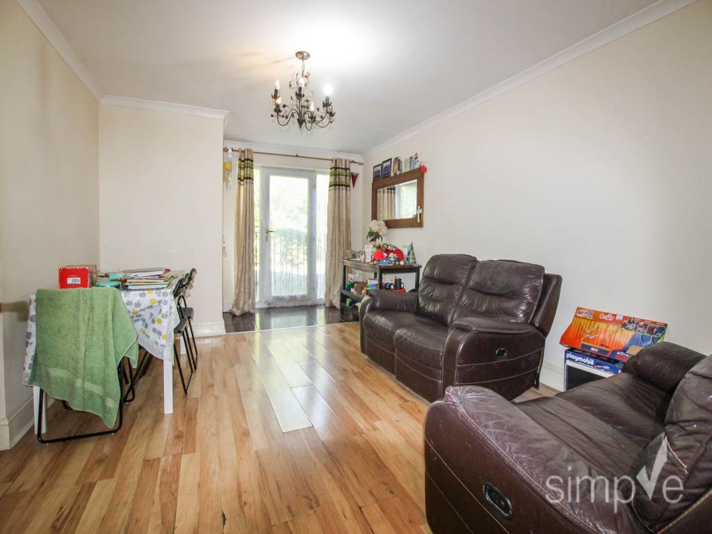 Property photo 2 of 11 Img_4721