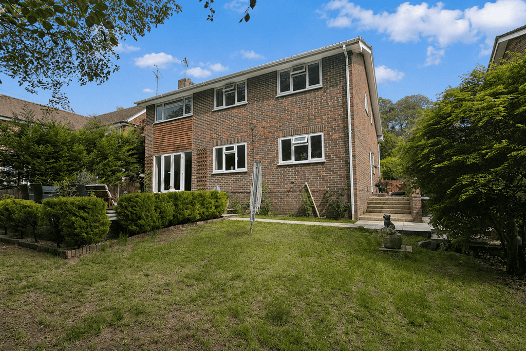 Property photo 2 of 22