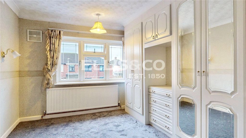 Property photo 3 of 33 Picture No. 26