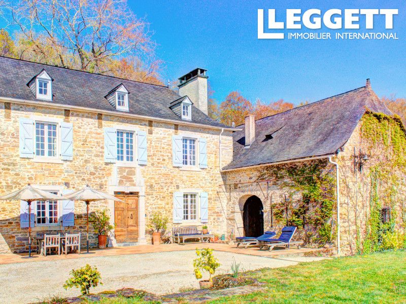 Property photo 2 of 10