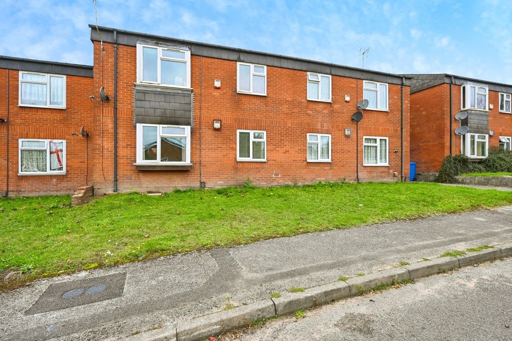 Property photo 1 of 17 Front