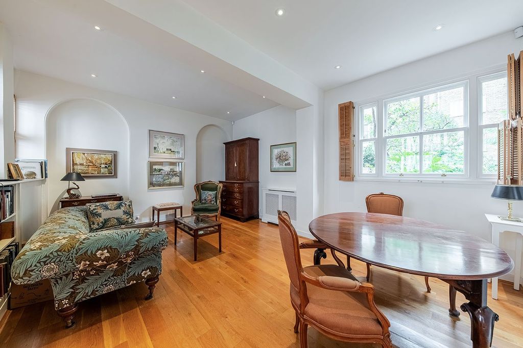Property photo 3 of 10 Drawing Room