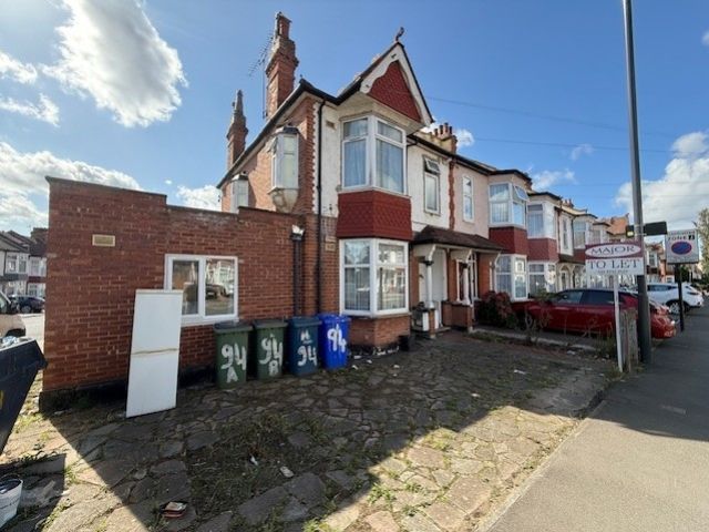 Property photo 1 of 7 7