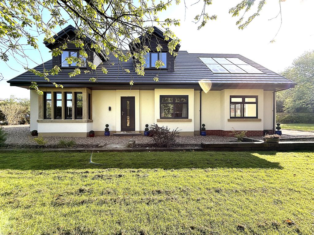 Property photo 1 of 42