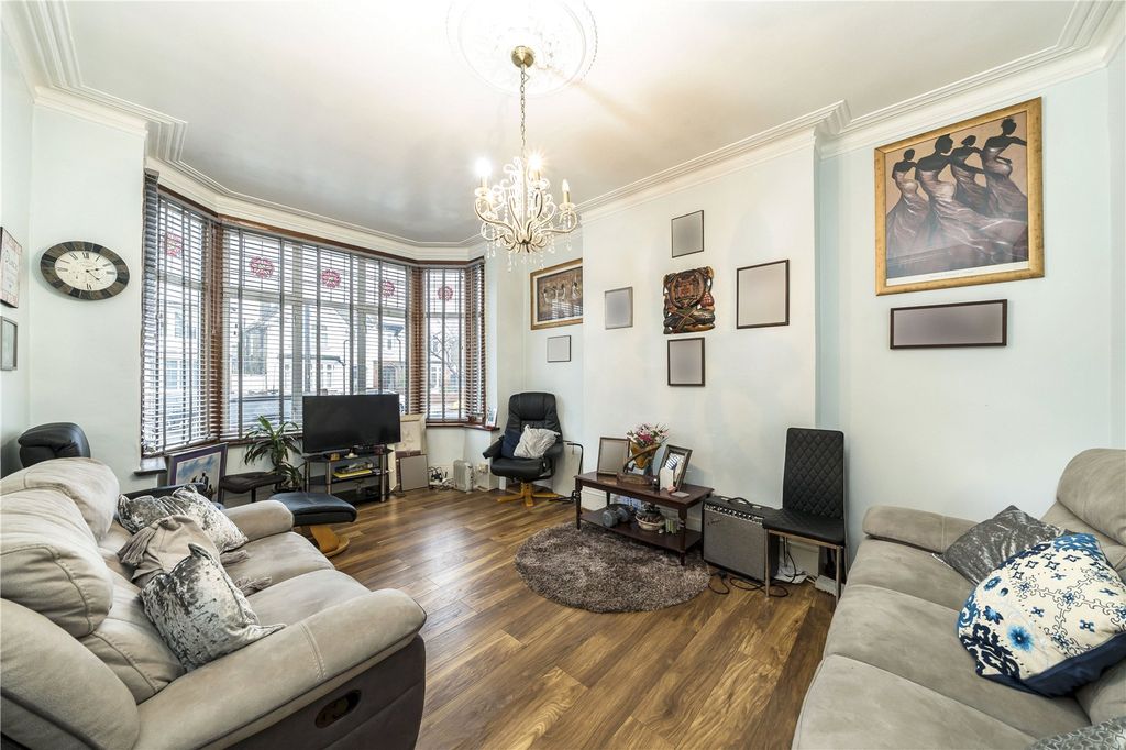 Property photo 2 of 8 Picture No. 02