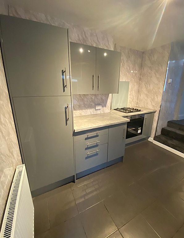 Property photo 3 of 21