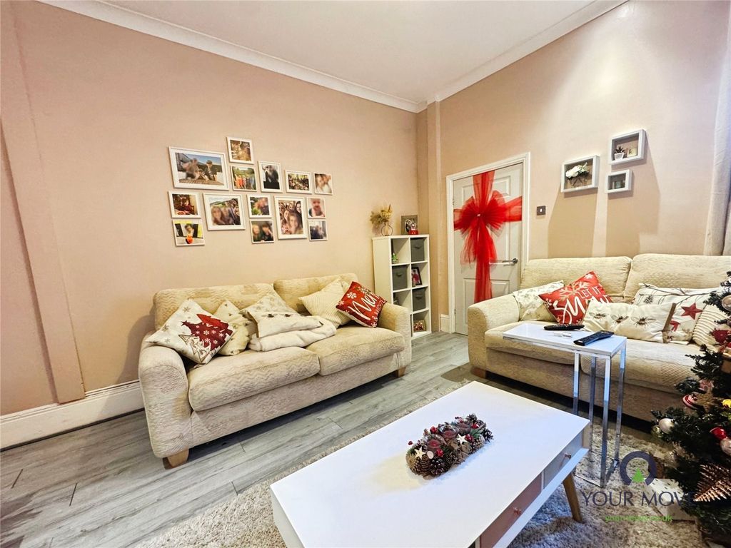 Property photo 3 of 12 Picture No. 17