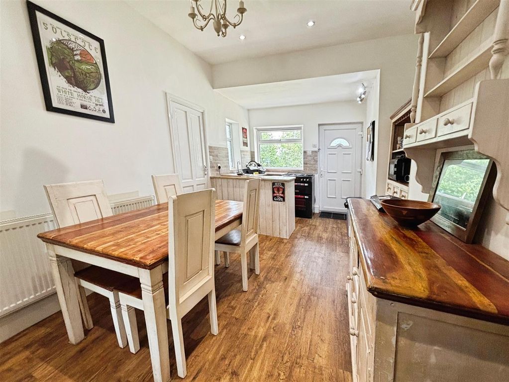 Property photo 2 of 18 Kitchen/Diner