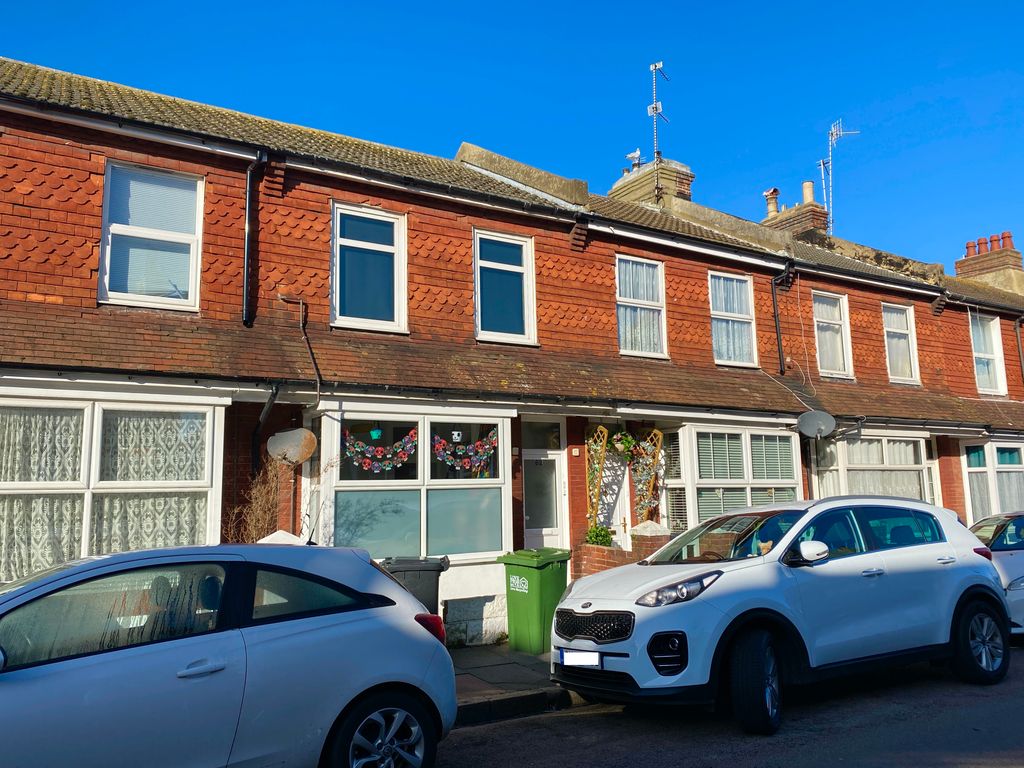 Property photo 1 of 8