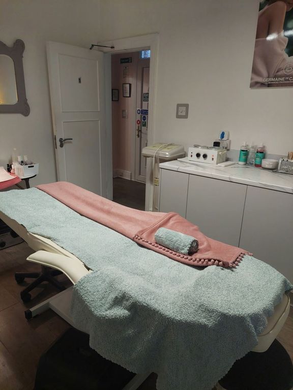 Property photo 3 of 7