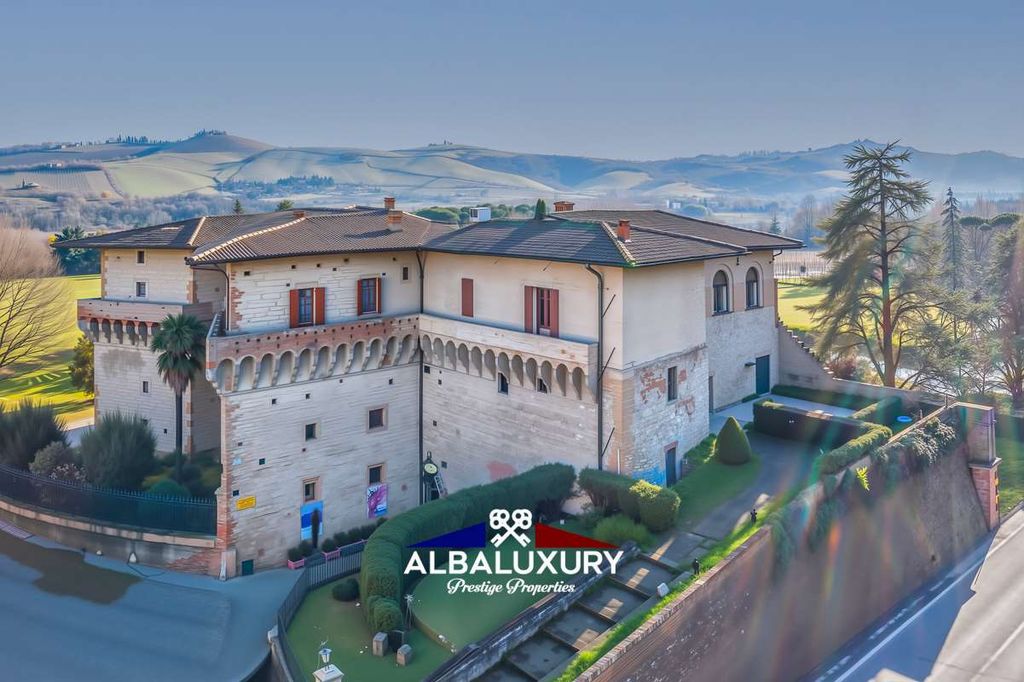 Property photo 2 of 38