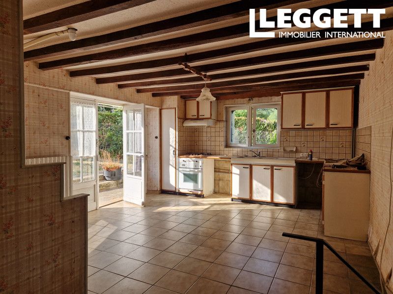 Property photo 3 of 10