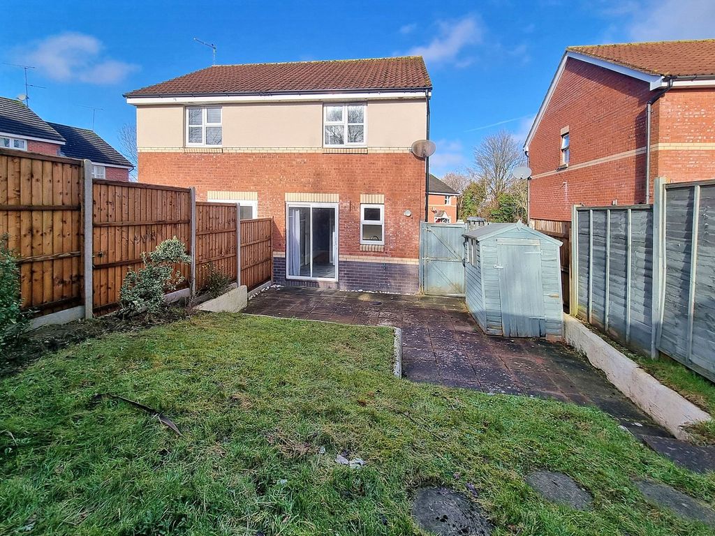 Property photo 2 of 11