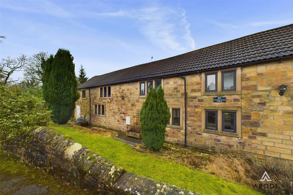 Property photo 1 of 26 Cam02544G0-Pr0228-Still023.Jpg