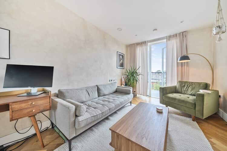 Property photo 1 of 19