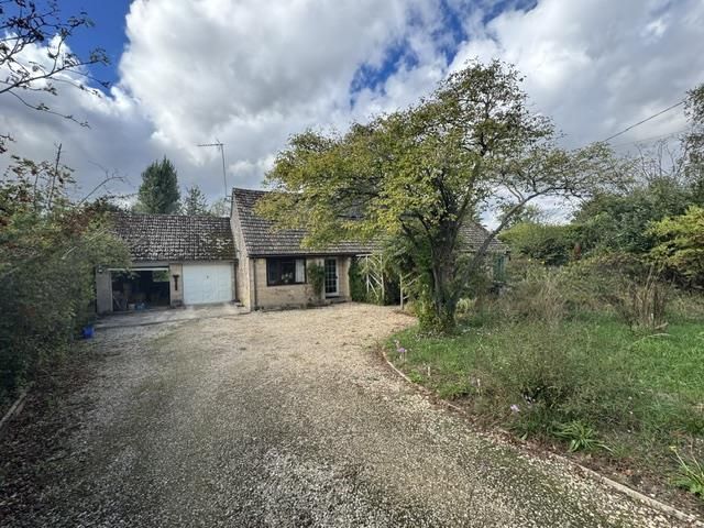 Property photo 1 of 16 Outside