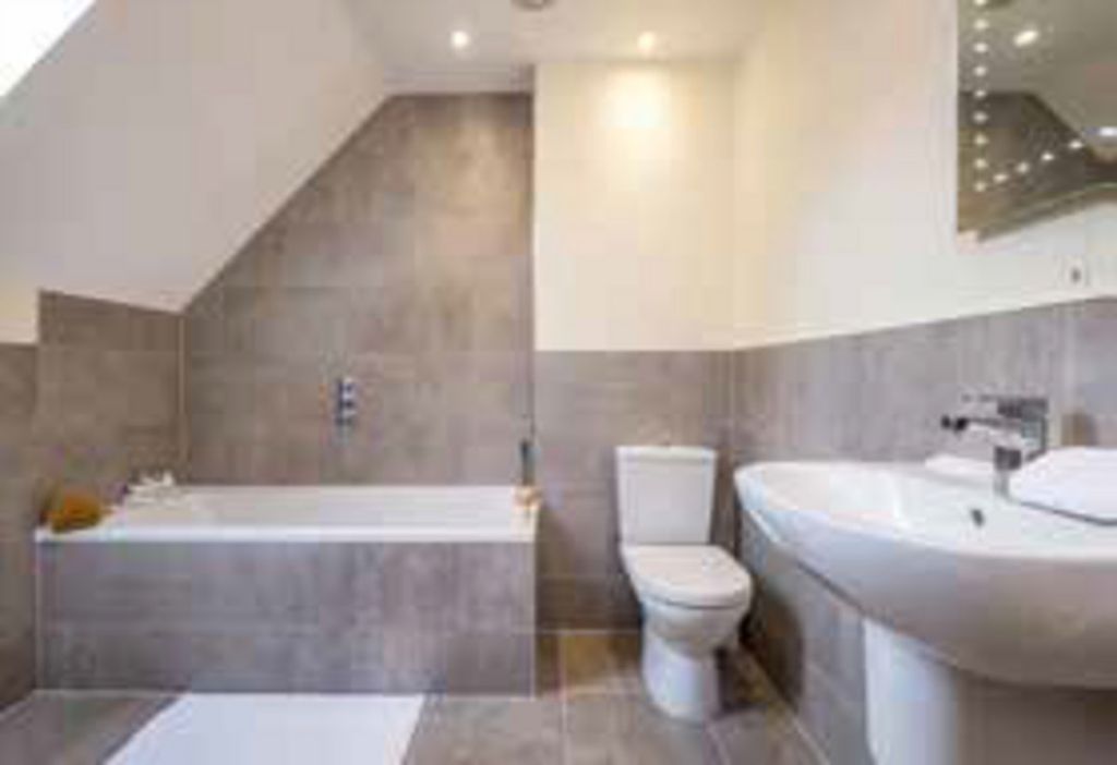 Property photo 2 of 5