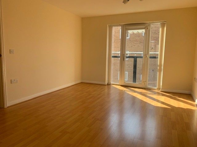 Property photo 2 of 12 Living Room