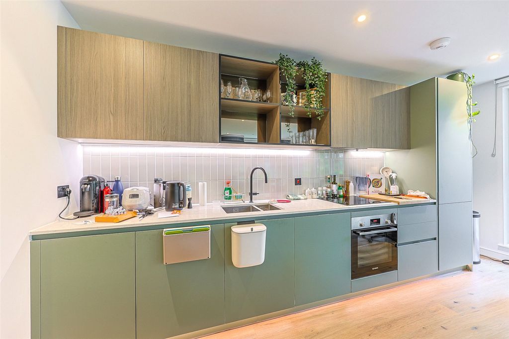 Property photo 2 of 13 Picture No. 29