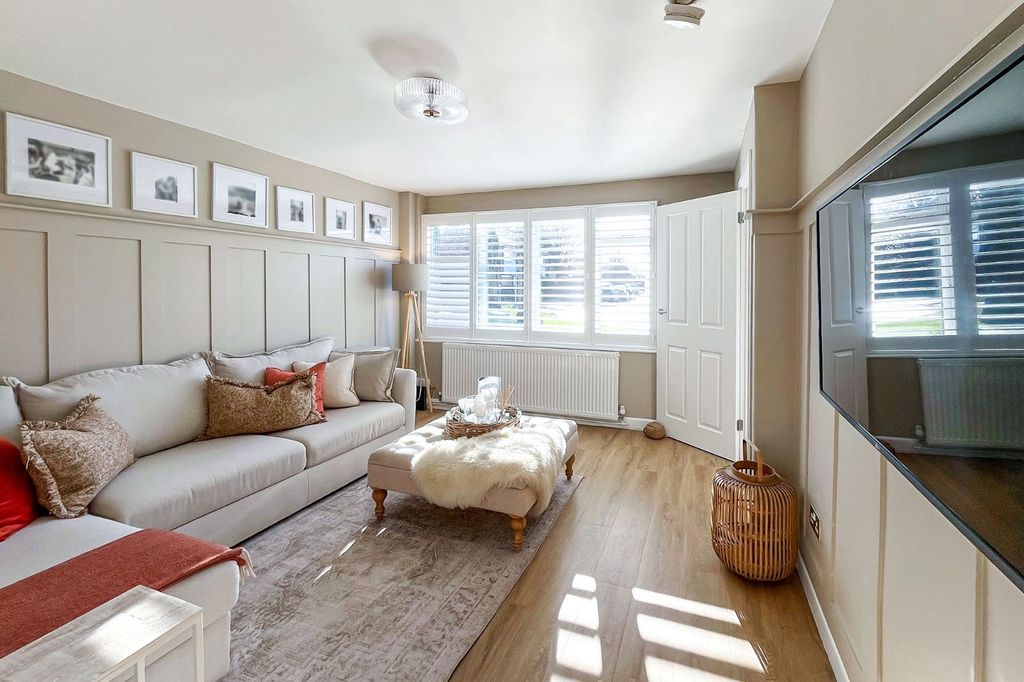 Property photo 3 of 15 Picture No. 06