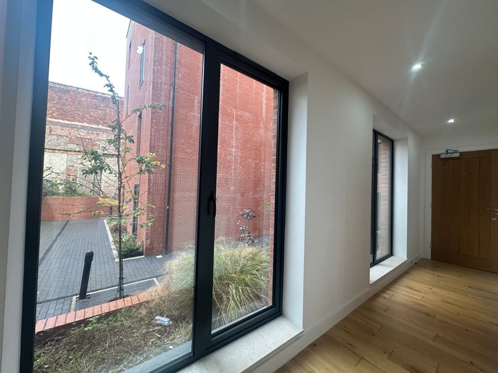 Property photo 3 of 15 Picture No. 13