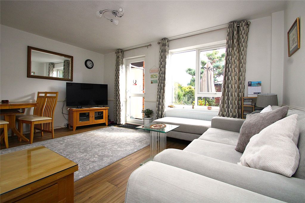 Property photo 2 of 15 Picture 2