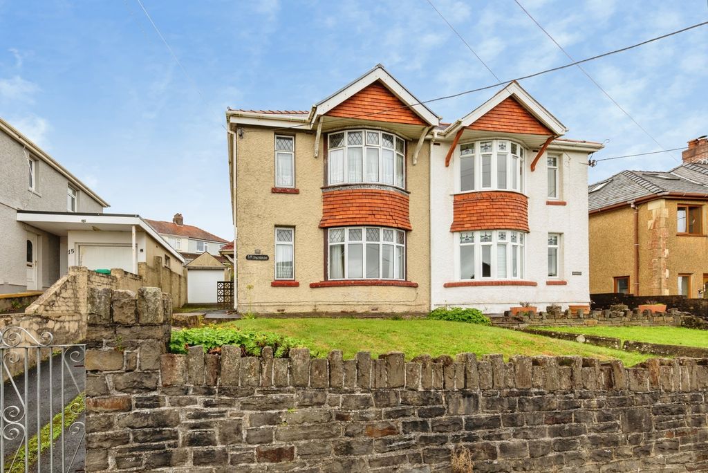 Property photo 1 of 23 Pbox-Img.Jpg
