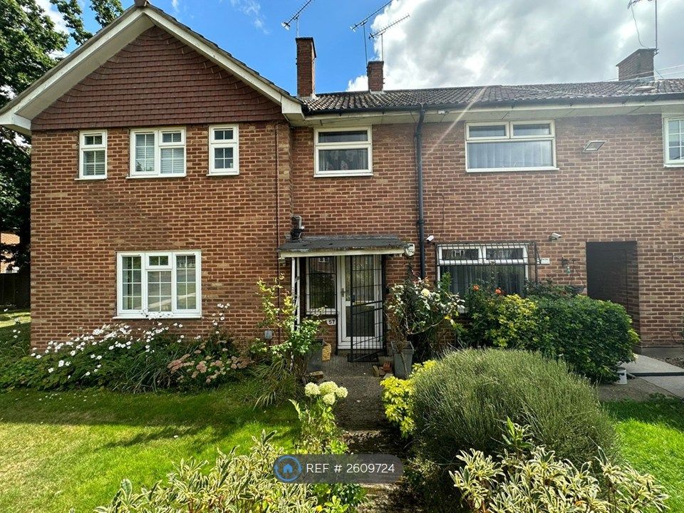 Property photo 2 of 12