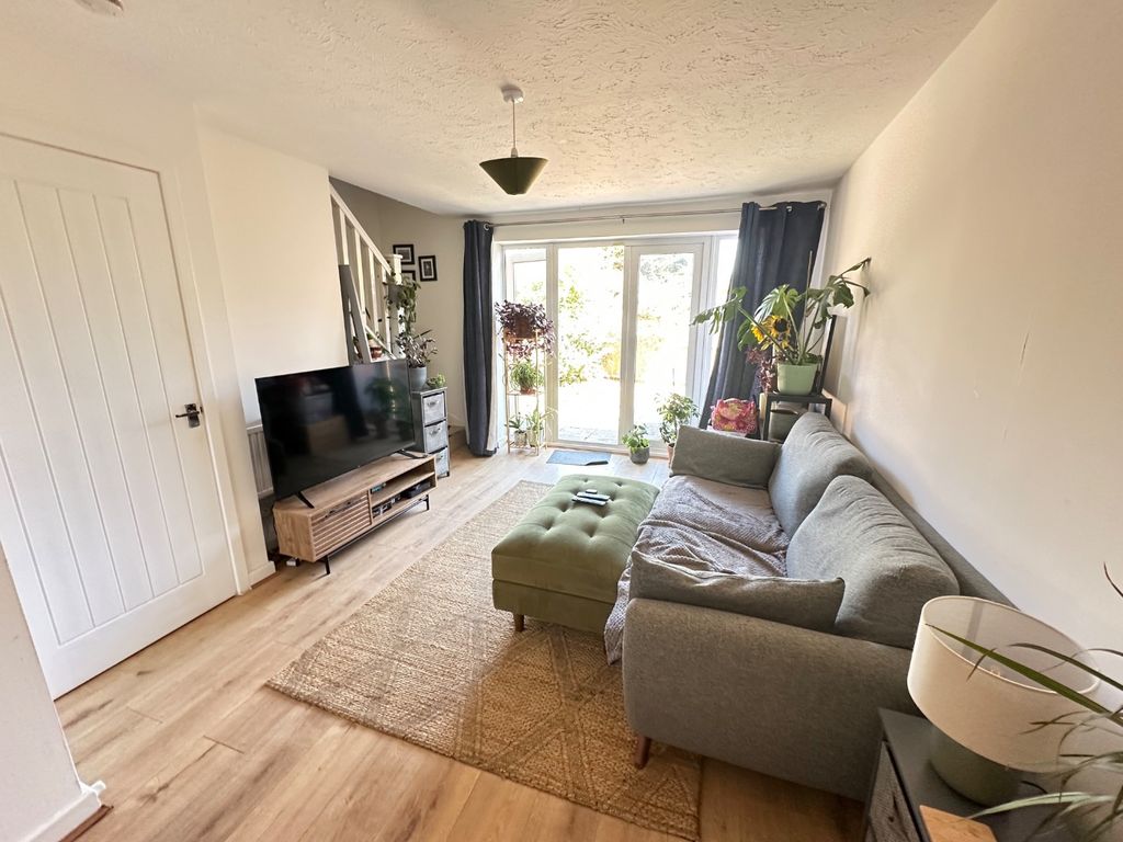 Property photo 2 of 7 5361241