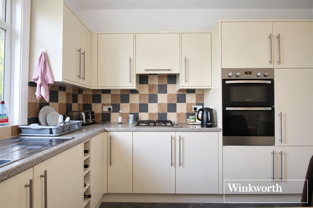 Property photo 2 of 12 Picture No. 44