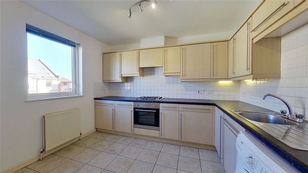 Property photo 3 of 13 Photo 3