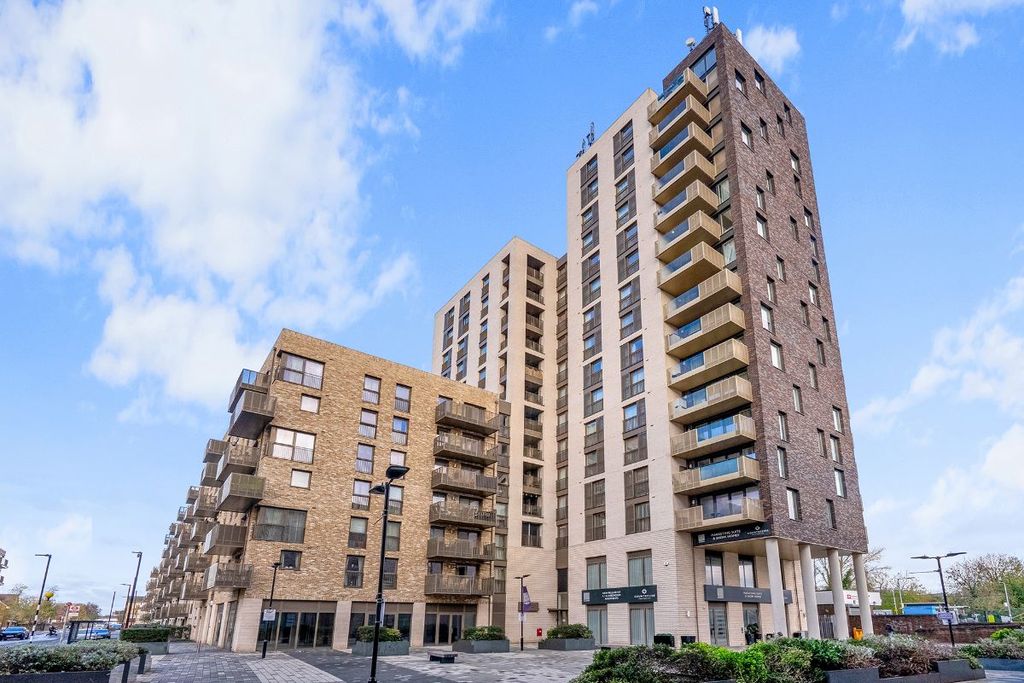 Property photo 3 of 22