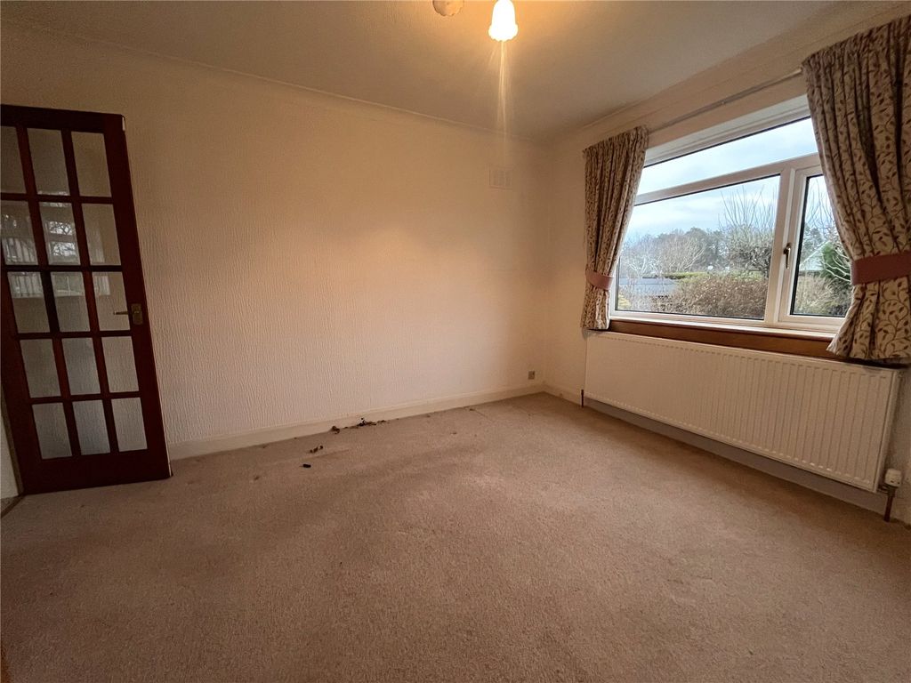 Property photo 3 of 11 Picture No. 10