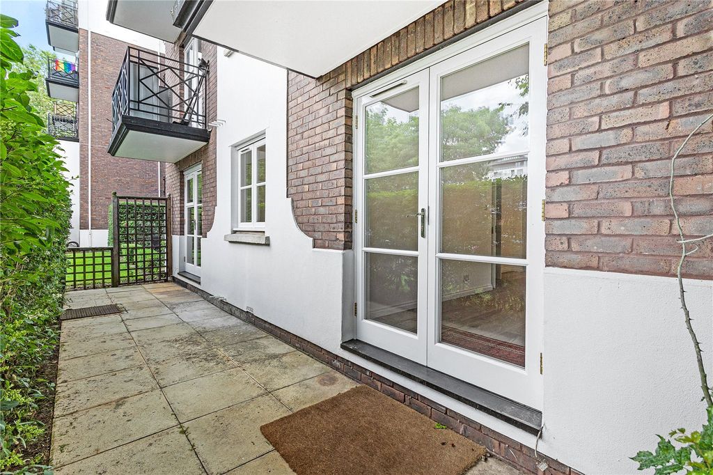 Property photo 3 of 9