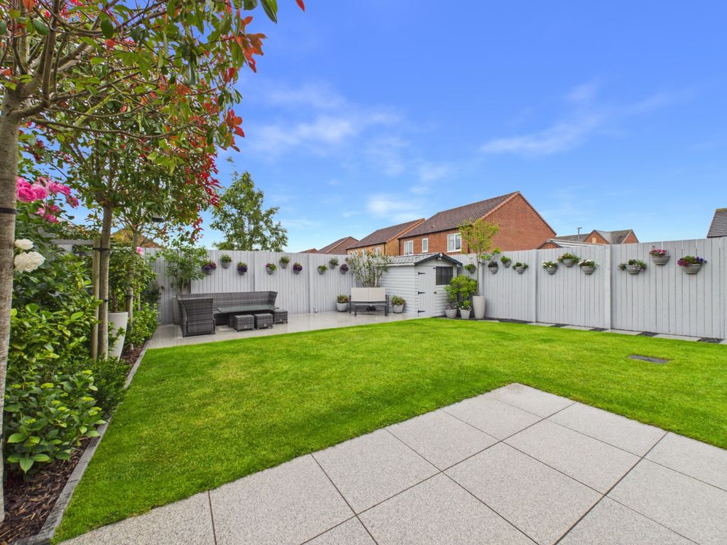 Property photo 3 of 21 5224787