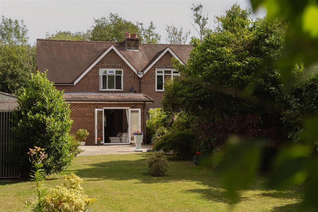 Property photo 3 of 22 14.Jpg