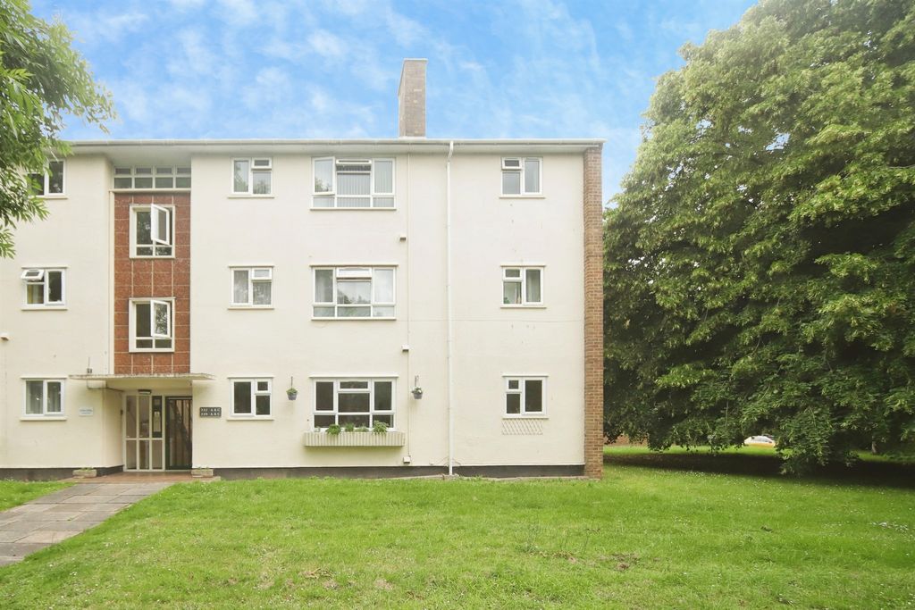 Property photo 1 of 19