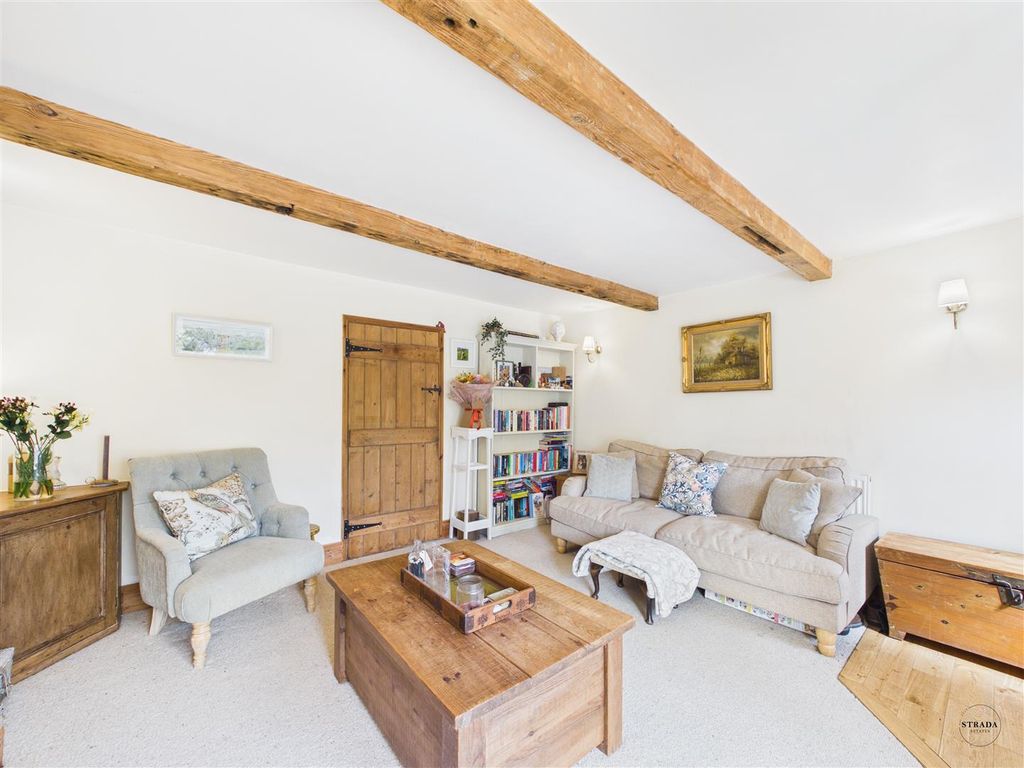 Property photo 2 of 18 Cam03252G0-Pr0140-Still019.Jpg