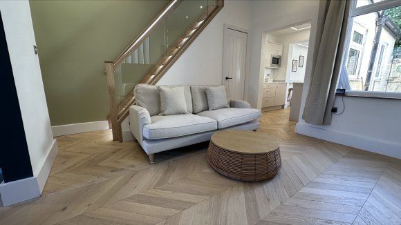 Property photo 2 of 17 9041593.Png