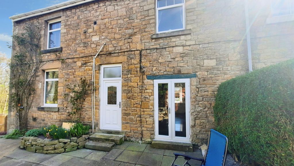 Property photo 1 of 29