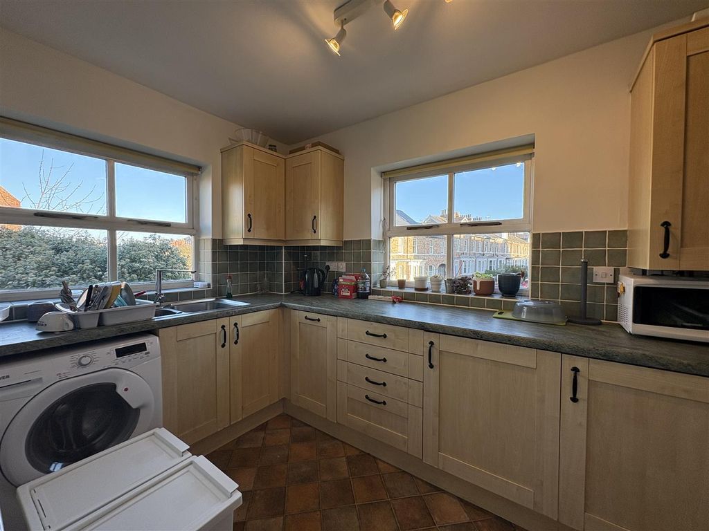 Property photo 2 of 16 Kitchen.Jpeg