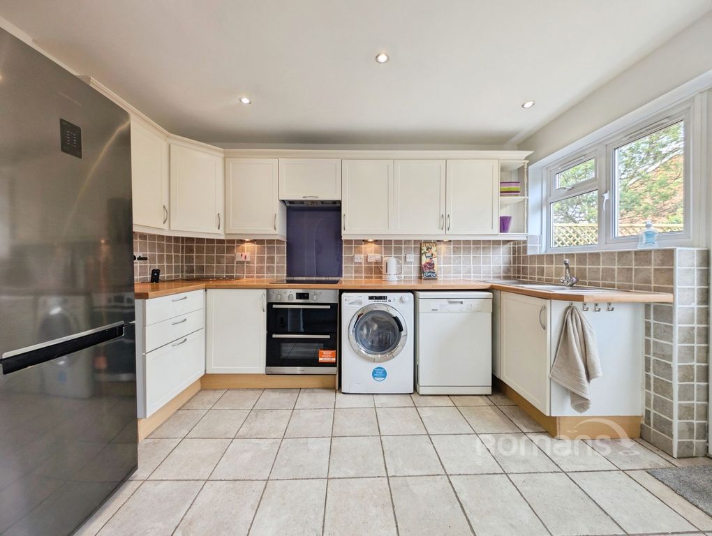 Property photo 3 of 15 Pbox-Img.Jpg