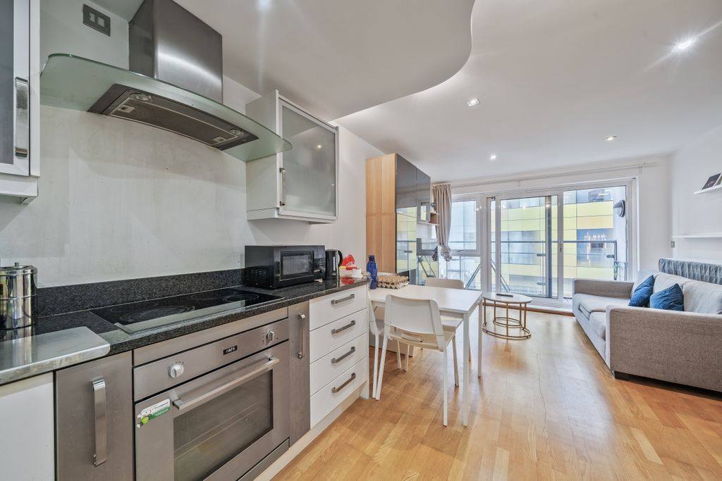 Property photo 2 of 14 1272043 (14)