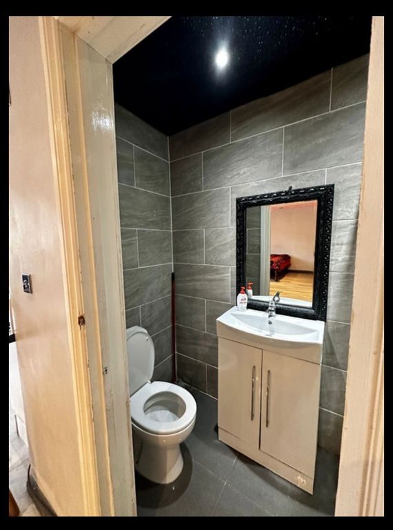 Property photo 3 of 4