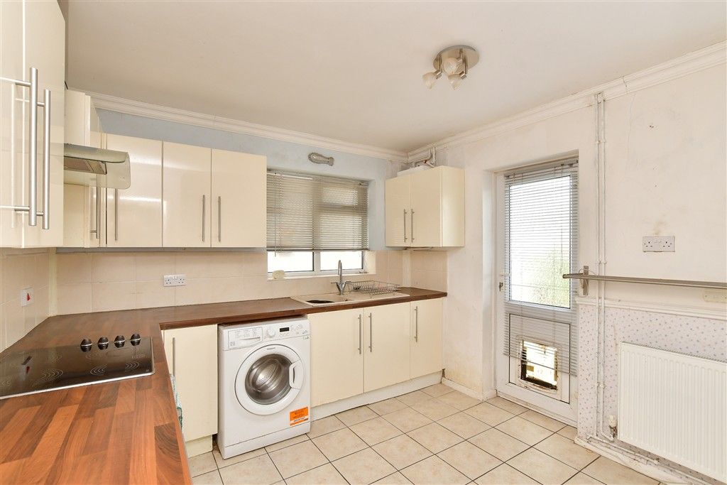 Property photo 2 of 10 Kitchen/ Diner